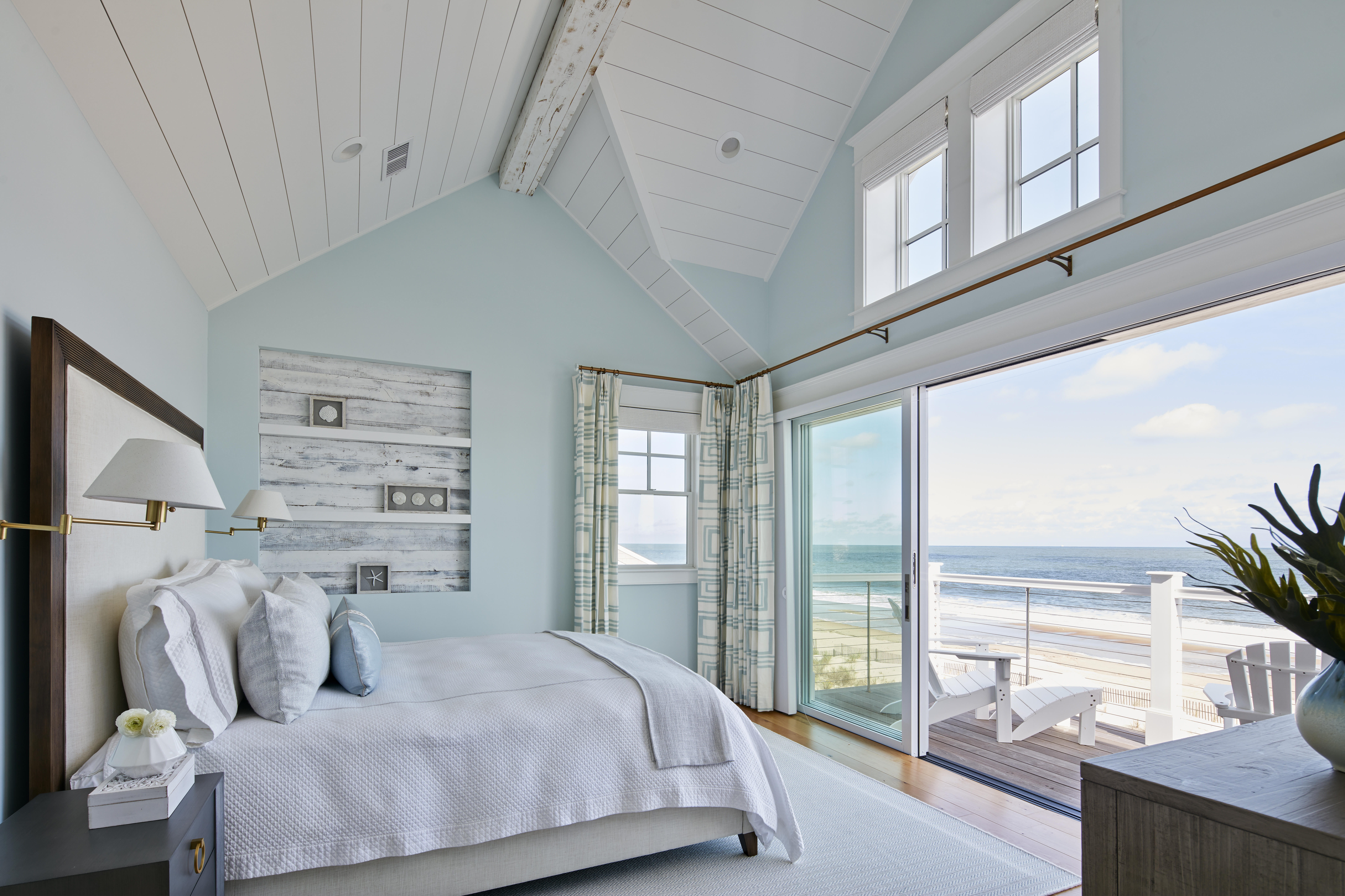 Dreamy Oceanfront Bedrooms